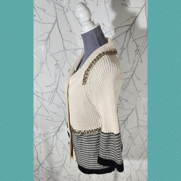 Pure Handknit Chunky Knit Button Front Cardigan w/ Chainlink Detail - Picture 3 of 5